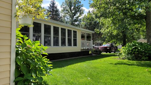 33-9325 S Lazy Ln, Baldwin, MI, 49304-7736 | Card Image