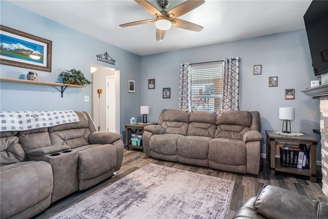 334 Orchard St, House other with 4 bedrooms, 2 bathrooms and null parking in Springdale PA | Image 6