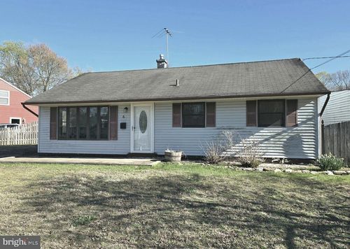 6 Holly Dr, WEST BERLIN, NJ, 08091-3714 | Card Image