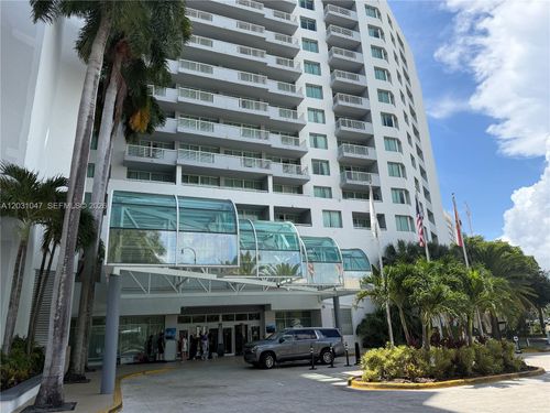 1132-2670 E Sunrise Blvd, Fort Lauderdale, FL, 33304-3206 | Card Image