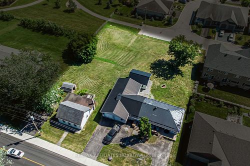 303-307 Donald B Munro Dr, Carp, ON, K0A1L0 | Card Image