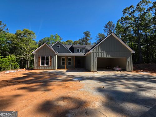215 Panola Rd, Jackson, GA, 30233-6041 | Card Image