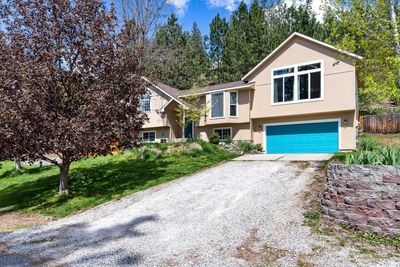 113 E Wynot Dr, Home with 4 bedrooms, 2 bathrooms and null parking in Nine Mile Falls WA | Image 1