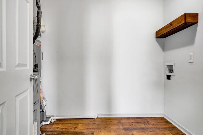Upstairs Laundry / Mechanical | Image 29