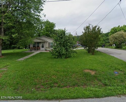 415 1st St, Kingston, TN, 37763-2504 | Card Image