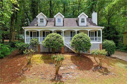 2568 N Arbor Trl, Marietta, GA, 30066-2253 | Card Image