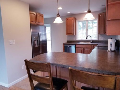 28 Barnett Rd E, Monroe, NY, 10950-3904 | Card Image