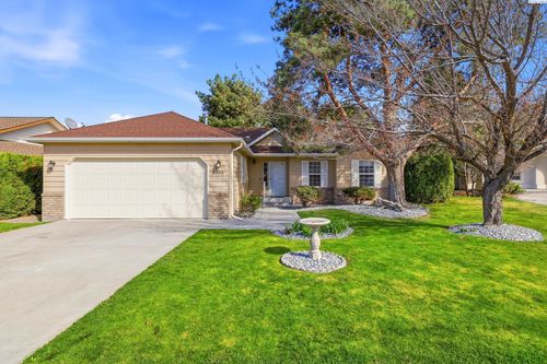 2303 S Arthur Loop, Kennewick, WA, 99338-1830 | Card Image