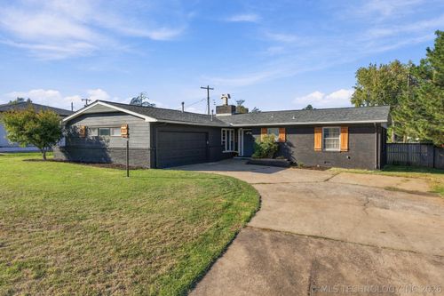 5327 20th St, Tulsa, OK, 74112-6917 | Card Image