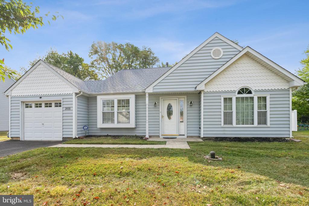 Chatham Dr, Bensalem, PA 19020