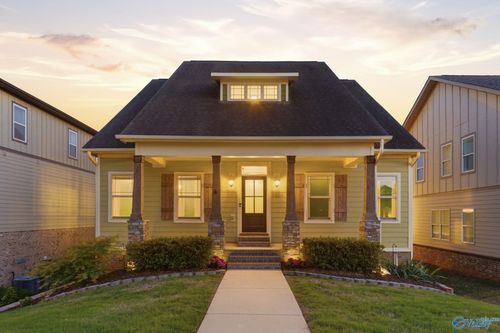 6408 Midtowne Ln Nw, Huntsville, AL, 35806-2595 | Card Image