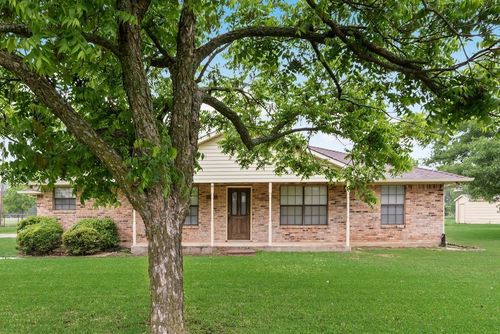 1635 Easy St, Seagoville, TX, 75159-4521 | Card Image