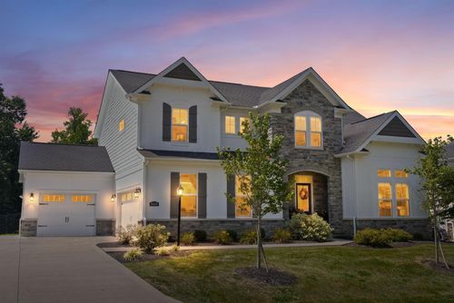 8499 Paddock Trl, Blacklick, OH, 43004-8841 | Card Image
