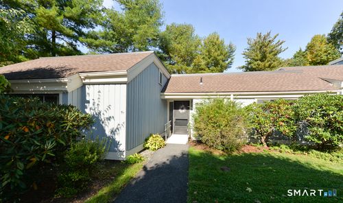a-682 Heritage Vlg, Southbury, CT, 06488-1605 | Card Image