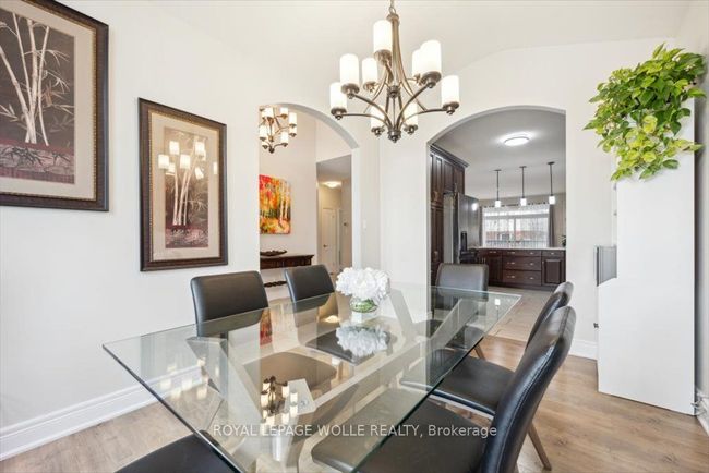 67 E Tree Dr, House other with 4 bedrooms, 3 bathrooms and 2 parking in Breslau ON | Image 7