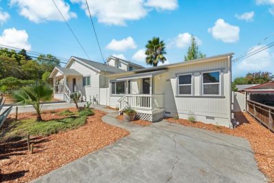 105 Merrill Street, House other with 5 bedrooms, 3 bathrooms and 6 parking in Geyserville CA | Image 2