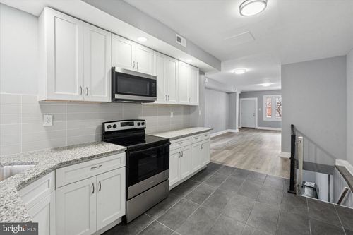 3825 N 8th St, PHILADELPHIA, PA, 19140-3222 | Card Image