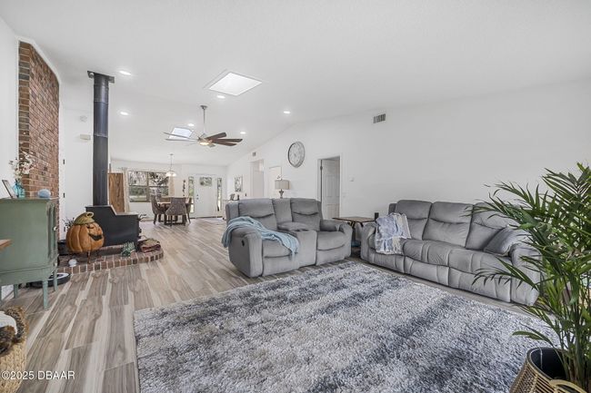 1511 Riveredge Ct, House other with 4 bedrooms, 3 bathrooms and null parking in ASTOR FL | Image 17