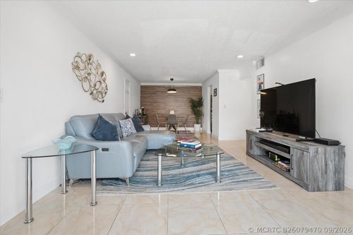 2-6287 Bay Club Dr, Fort Lauderdale, FL, 33308-1551 | Card Image