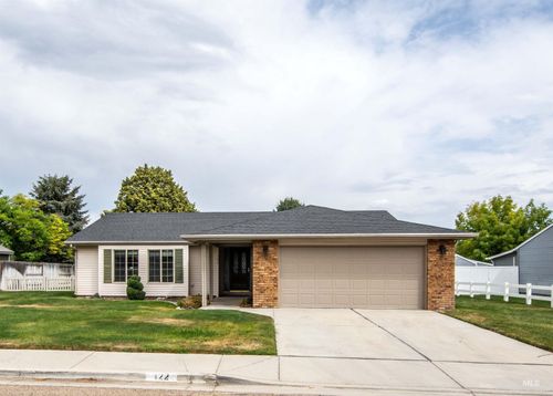 122 Meadowbrook Dr, Nampa, ID, 83686-6323 | Card Image