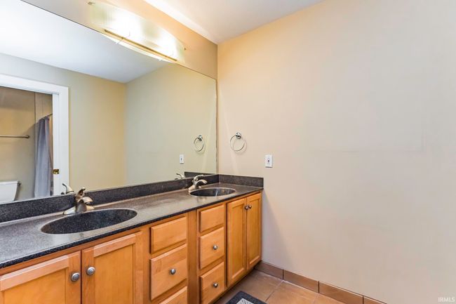APT-304 - 301 S Walnut St, Condo with 1 bedrooms, 2 bathrooms and null parking in Muncie IN | Image 22