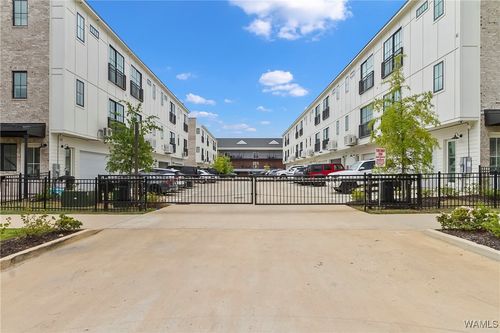 817 Gene Stallings Ave, Tuscaloosa, AL, 35401-3166 | Card Image