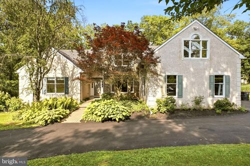335 Ridley Creek Ln, WEST CHESTER, PA, 19380-6667 | Card Image
