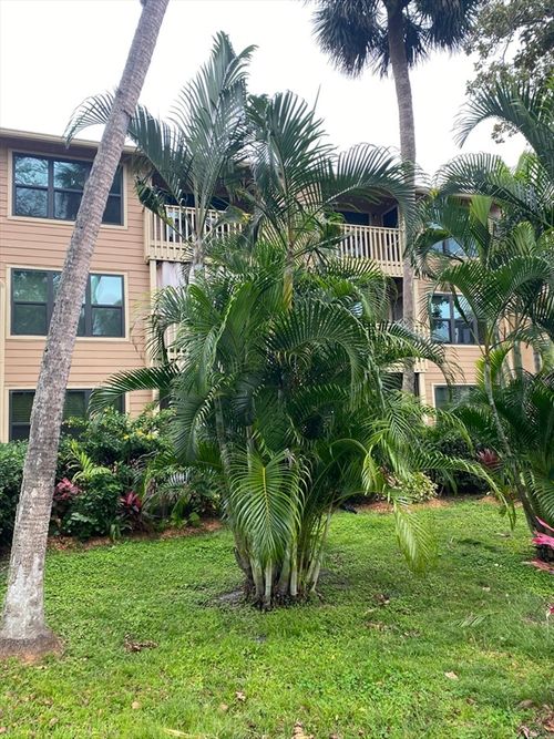 apt-420-1401 S Palmetto Ave, DAYTONA BEACH, FL, 32114-6181 | Card Image
