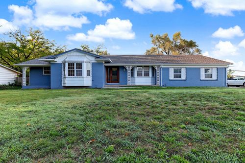8001 E Mockingbird, Wichita, KS, 67207 | Card Image