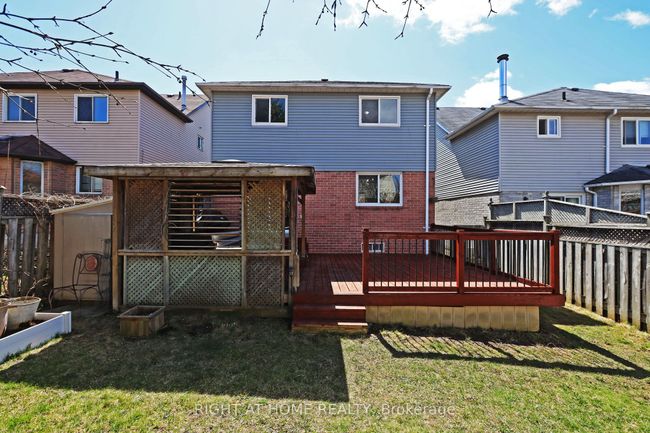 32 Chapman Dr, House other with 4 bedrooms, 4 bathrooms and 2 parking in Ajax ON | Image 36