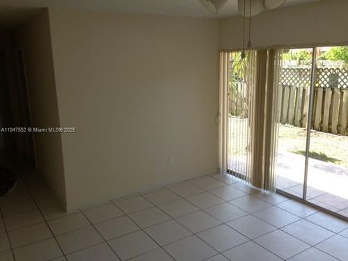apt-1c-4450 Nw 79th Ave, Doral, FL, 33166-6309 | Card Image