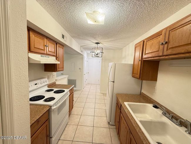 L1 - 1600 Big Tree Rd, Condo with 2 bedrooms, 2 bathrooms and null parking in SOUTH DAYTONA FL | Image 29