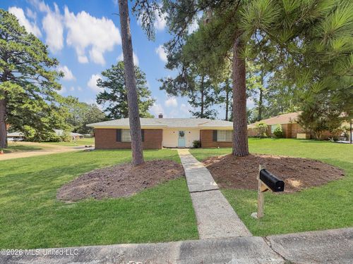 148 Fern Valley Rd, Brandon, MS, 39042-1947 | Card Image