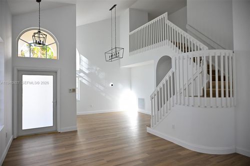 781 Nw 155th Ter, Pembroke Pines, FL, 33028-1511 | Card Image