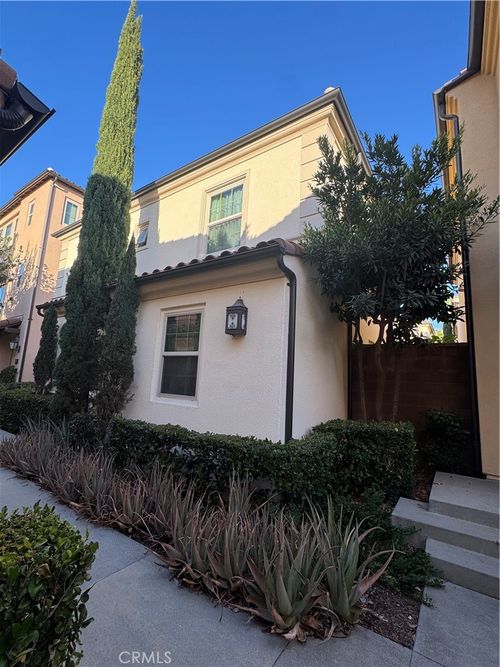 63 Kestrel, Irvine, CA, 92618-1061 | Card Image