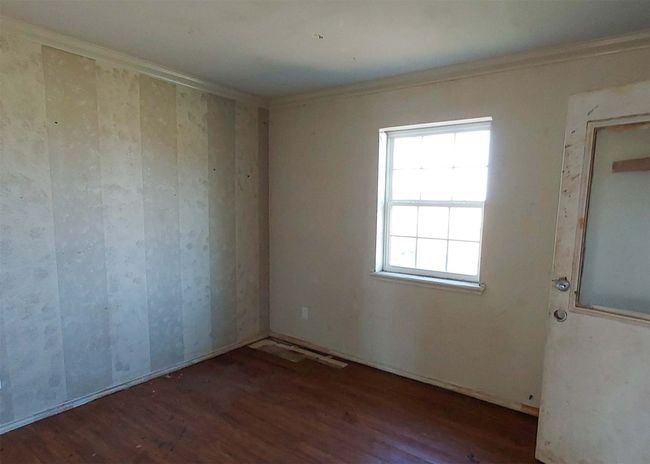 584 County Road 2131, House other with 2 bedrooms, 2 bathrooms and null parking in Telephone TX | Image 11