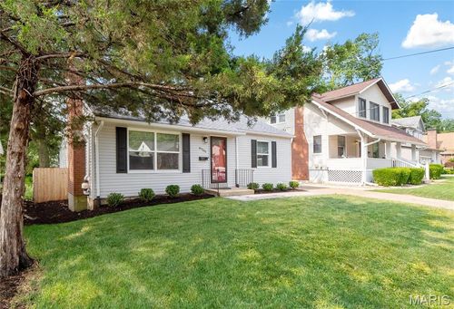 8900 Moritz Ave, Saint Louis, MO, 63144-1733 | Card Image