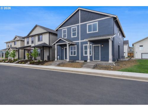 357 Se Kitzmiller Dr, Dallas, OR, 97338-9807 | Card Image