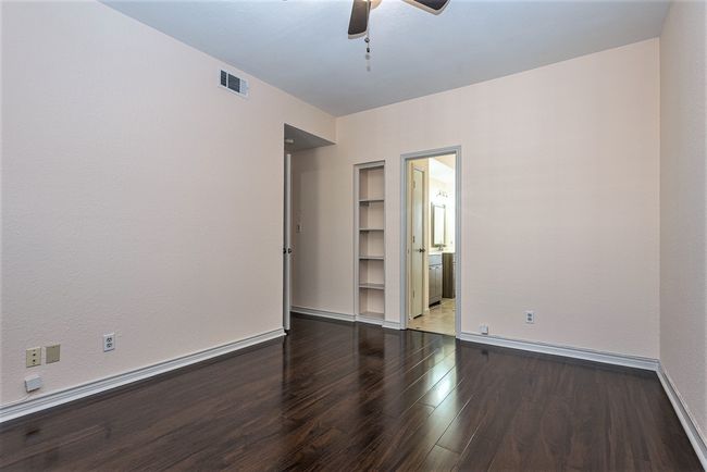 Primary Bedroom | Image 14