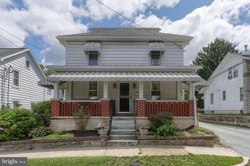 331 N 67th St, HARRISBURG, PA, 17111-4414 | Card Image