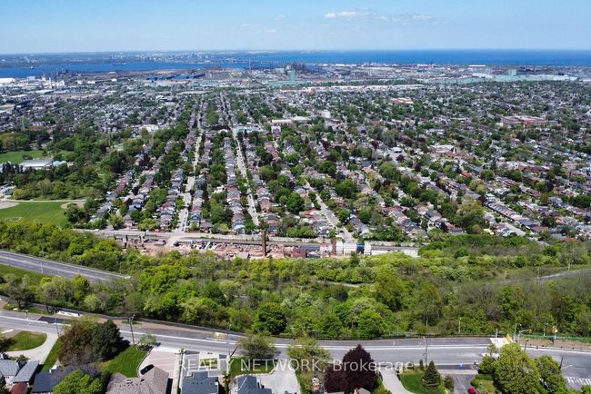 68 Mountain Brow Blvd, House other with 6 bedrooms, 6 bathrooms and 8 parking in Hamilton ON | Image 38
