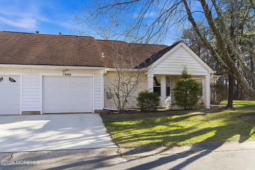 b-891 Stratford Ct, Manchester, NJ, 08759-5319 | Card Image