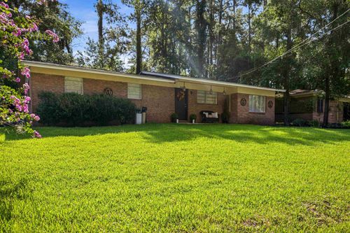 3231 Zillah St, Tallahassee, FL, 32305-7330 | Card Image