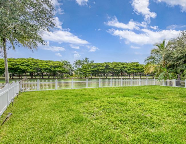 1196 Oakwater Dr, House other with 5 bedrooms, 3 bathrooms and null parking in Royal Palm Beach FL | Image 42