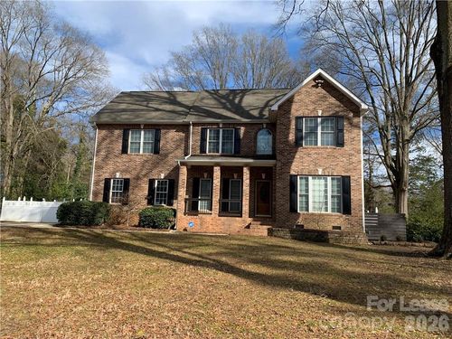 440 Alexander St, Matthews, NC, 28105-5673 | Card Image