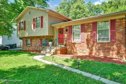 3908 Stony Brook Dr, Louisville, KY, 40299-1411 | Card Image