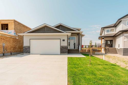 413 Rivergrove Chase W, Lethbridge, AB, T1K8E9 | Card Image