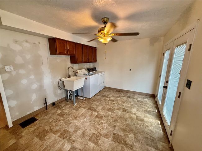 123 - 121 4 Th Ave, House other with 4 bedrooms, 3 bathrooms and 2 parking in Scottdale PA | Image 20