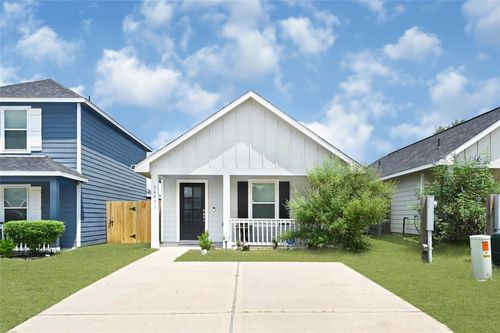 16571 Colleen Pl, Conroe, TX, 77306-2225 | Card Image