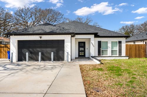 3505 Wood Oak Dr, Balch Springs, TX, 75180-2027 | Card Image